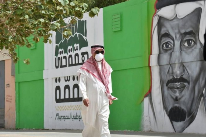 Suudi Arabistan'da sokağa çıkma yasağı kaldırılıyor