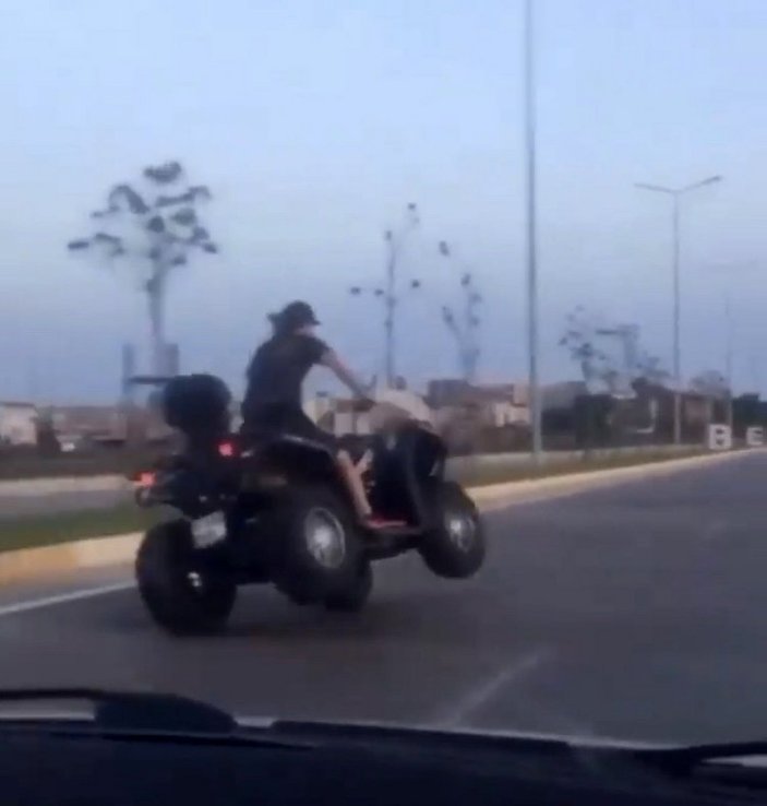 Antalya'da, ATV sürücüsünün tehlikeli anları