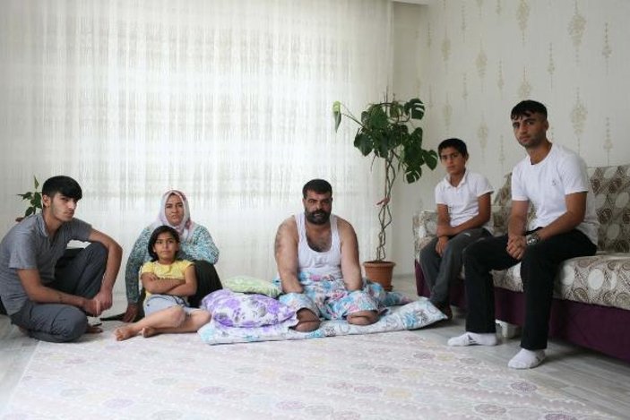 Diyarbakır'da protez el için yardım bekleyen vatandaş