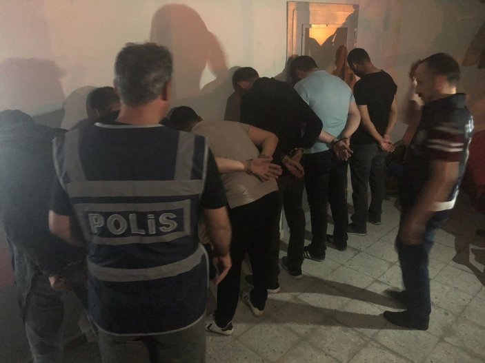 Ankara’da kaçak pavyon baskını