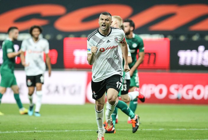 Beşiktaş, Konya'yı farklı mağlup etti