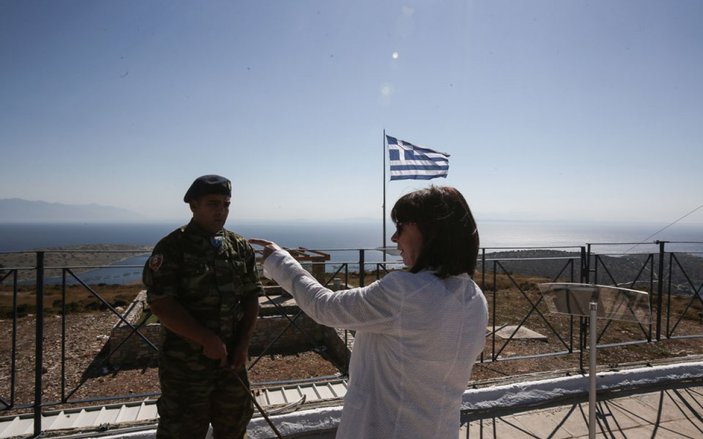 Yunan Cumhurbaşkanı Sakellaropulu, Eşek Adası'na gitti