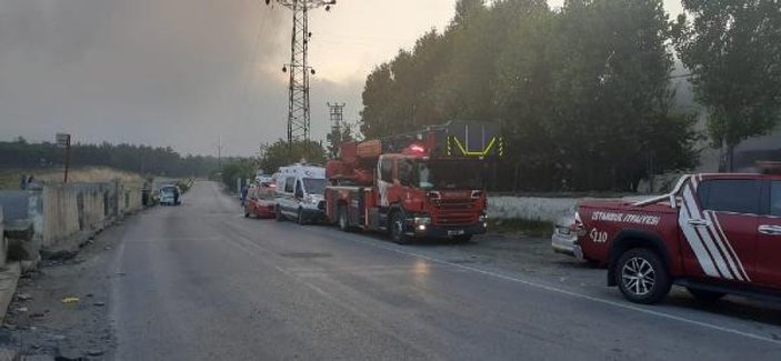 Başakşehir’de fabrikada yangın