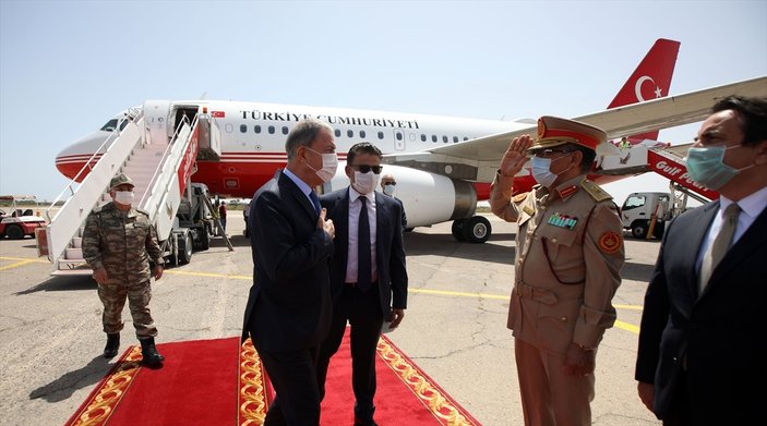 Milli Savunma Bakanı Akar, Libya'da
