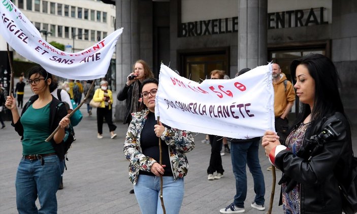 Belçika'da 5G karşıtı gösteri düzenlendi