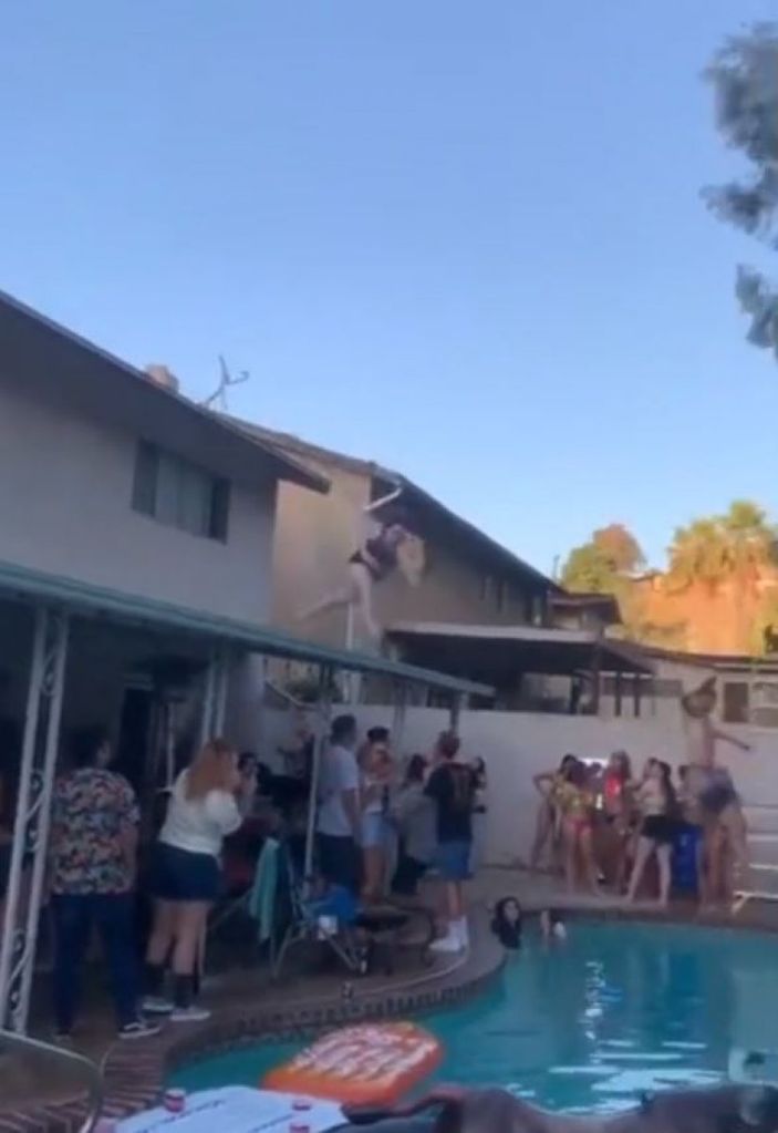 Çatıdan havuza atlarken talihsiz kaza