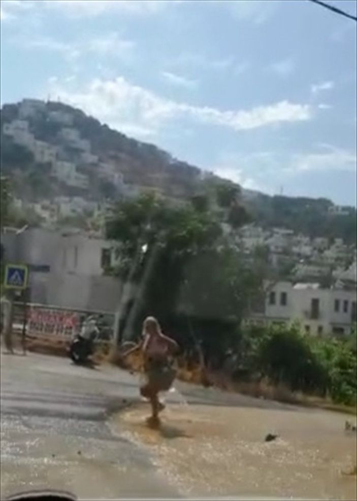 Bodrum'da içme suyu isale hattında patlama