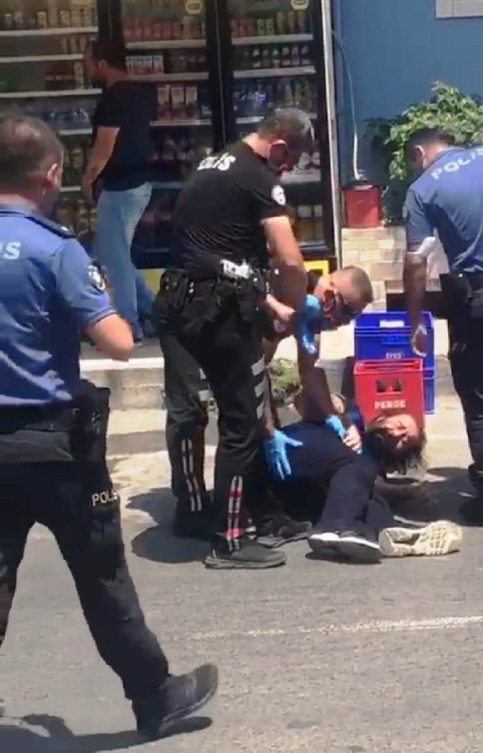 Antalya'da 2 polisin yaralandığı anlar kamerada