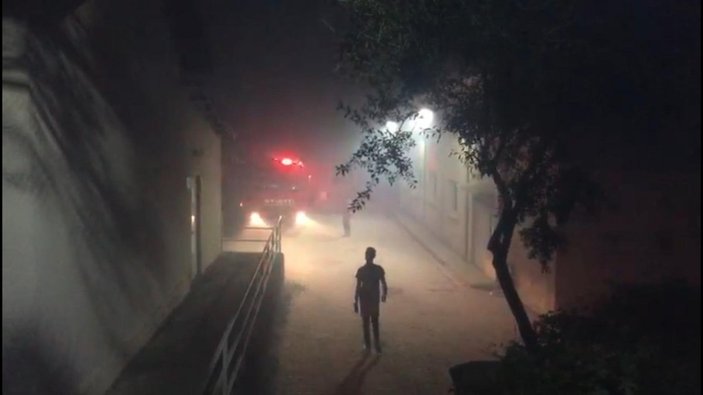 Elazığ'da elektrik trafosunda yangın çıktı