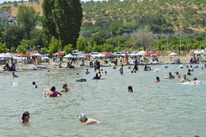 Doğu’nun yaz tatili merkezi: Hazar Gölü