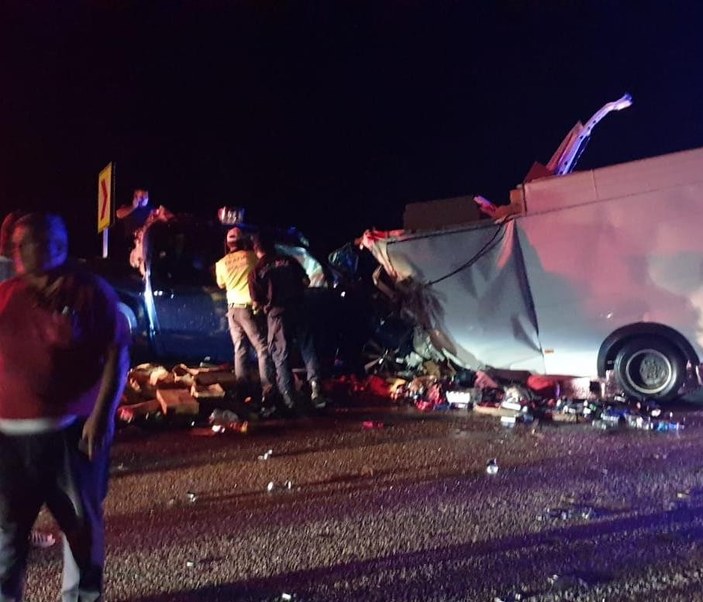 Antalya'da kaza: 2 ölü 4 yaralı