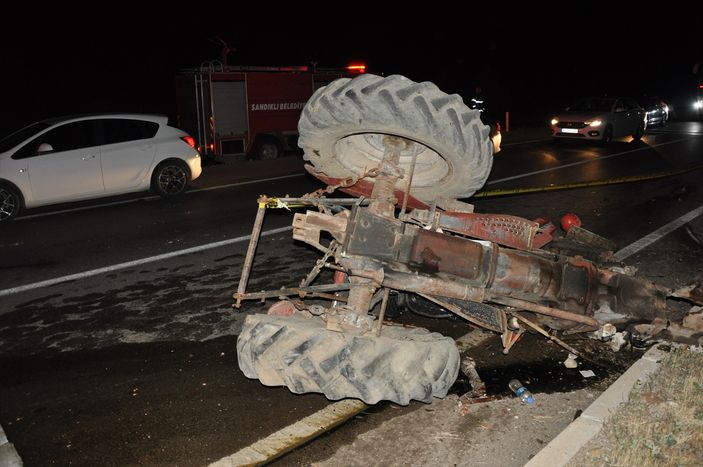 Afyonkarahisar'da kaza: 1 ölü 2 yaralı
