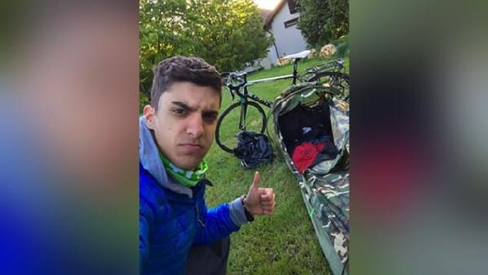 Yunan öğrenci İskoçya'dan ülkesine 48 gün bisiklet sürdü