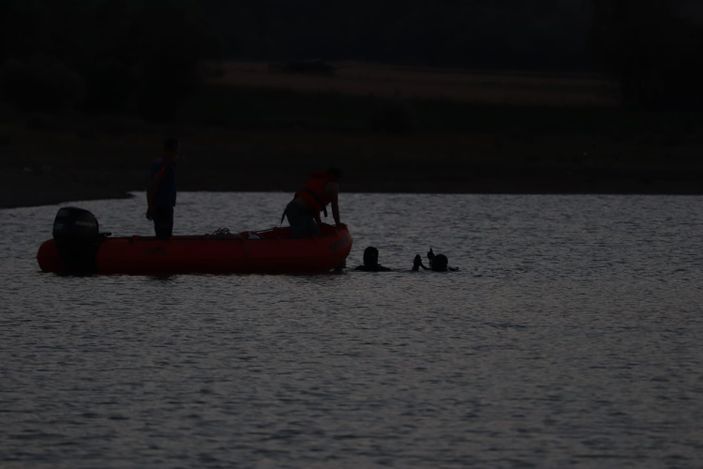 Çorum'da gölete giren genç kayboldu