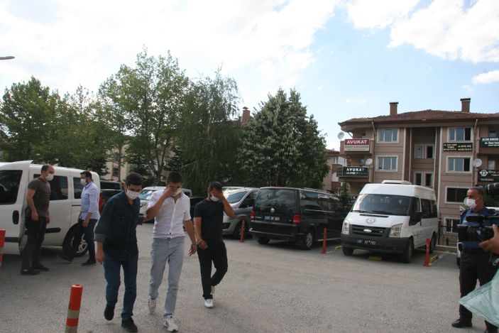 100 bin liralık altını çalan 7 kişinin 6'sı tutuklandı