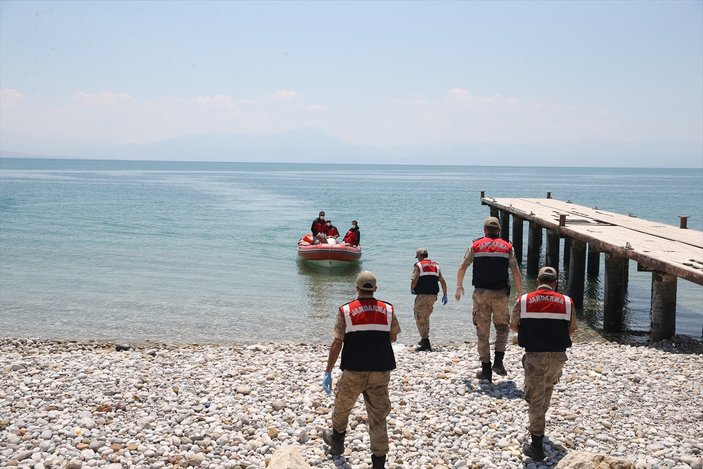 Van Gölü’nden çıkarılan ceset sayısı 36 oldu