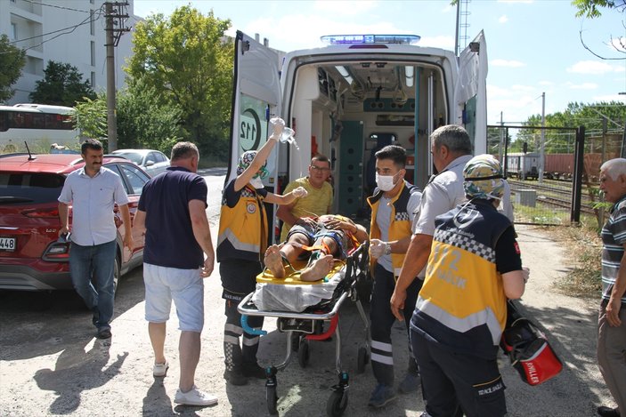 Çerkezköy'de elektrik akımına kapılan genç ağır yaralandı