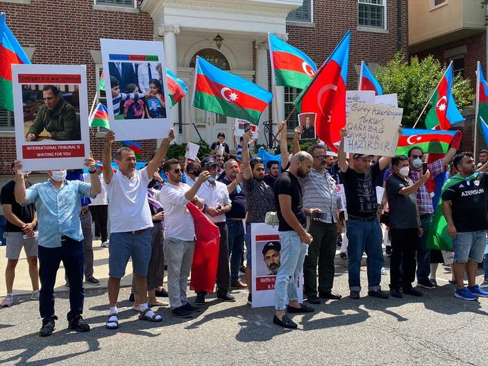 Ermenistan'ın Washington Büyükelçiliği önünde protesto