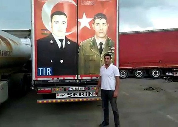 Türk şoför, kahramanların fotoğrafını söktürmedi