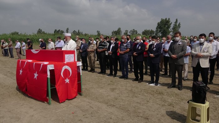 Şehit Uzman Çavuş Alper Yaman, son yolculuğuna uğurlandı