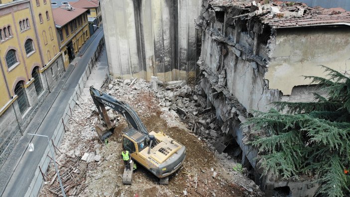 Bomonti Bira Fabrikası yıkılıyor