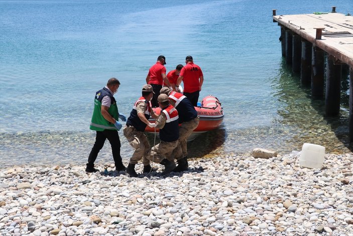 Van Gölü'nde 3 kişinin daha cesedi bulundu
