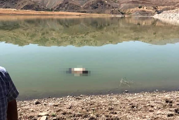 a Elazığ'da Murat Nehri'nden erkek cesedi çıktı