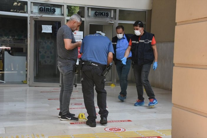 Adana Adliyesi'nde silahlı çatışma: 3'ü çocuk 6 yaralı