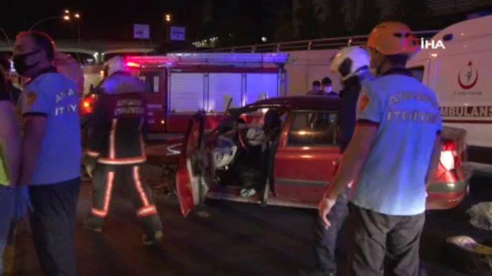 Ankara'da trafik kazası: 2 ölü 3 yaralı