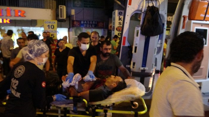 Adana'da bir kişi ağabeyi tarafından bıçaklandı