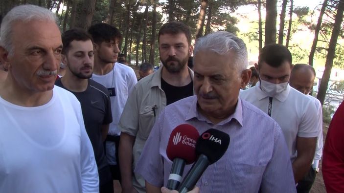 i Binali Yıldırım: Ayasofya fethin sembolüdür