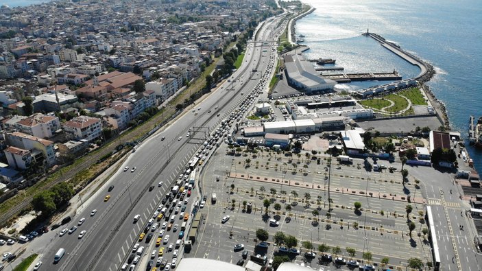 Ayasofya'nın açılışı nedeniyle sahil yolunda yoğun trafik