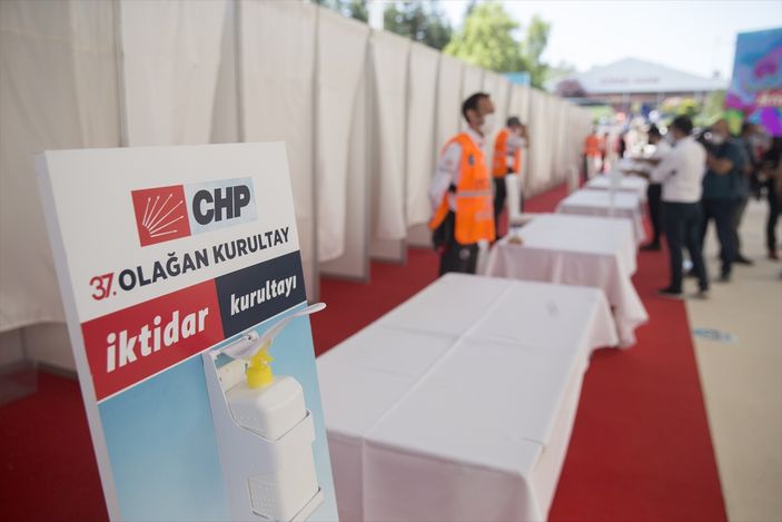 CHP'de kurultay günü