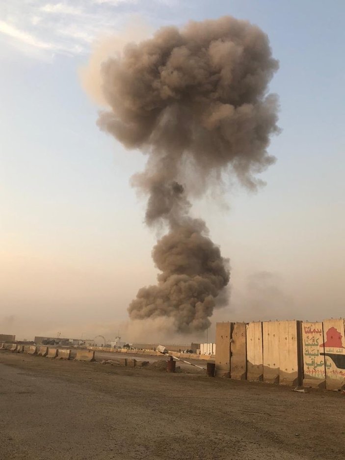Irak'ta askeri üste patlama meydana geldi