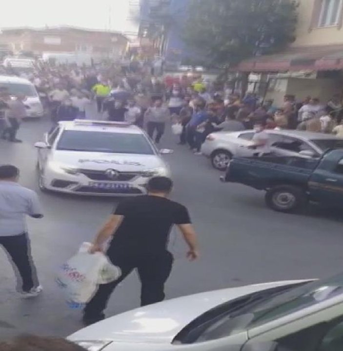 Arnavutköy'de berberde taciz iddiası ortalığı karıştırdı