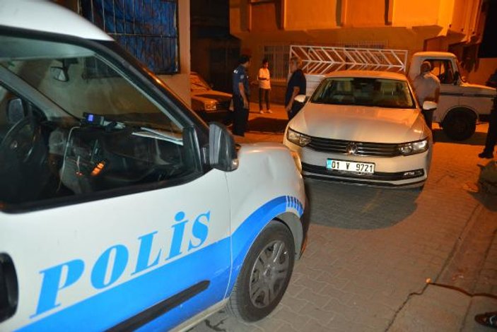 Adana’da 16 yaşındaki genç, otomobil çalıp, kaza yaptı