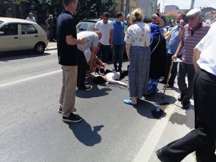 Sakarya’da babasından kaçan genç kıza otomobil çarptı