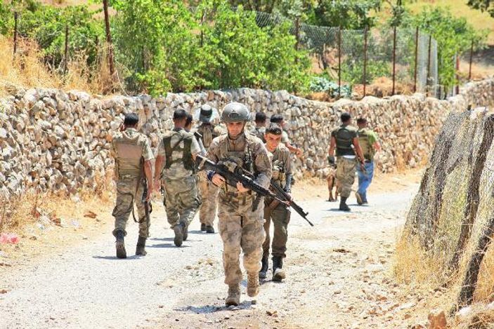 Diyarbakır'da kaybolan Miraç'ı arama çalışmaları sürüyor