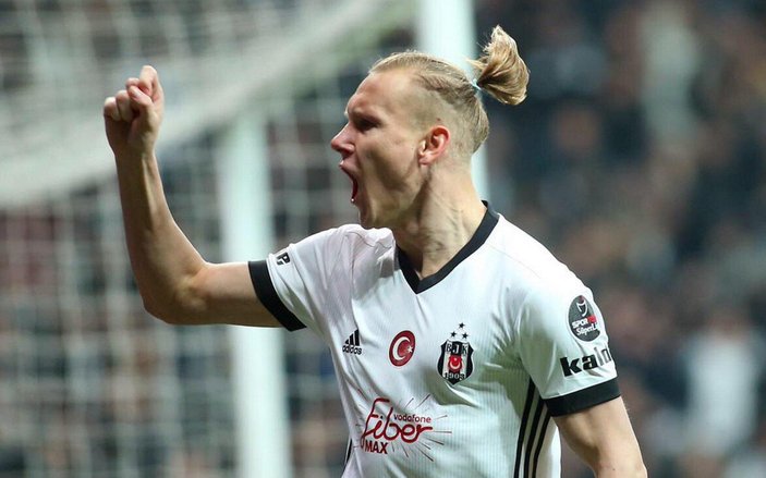 Beşiktaş'ta Vida belirsizliği sürüyor