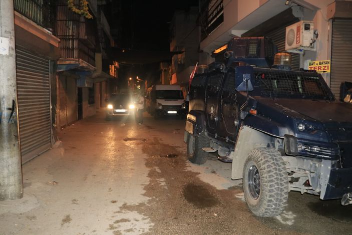 i Adana'da bir ev kundaklandı