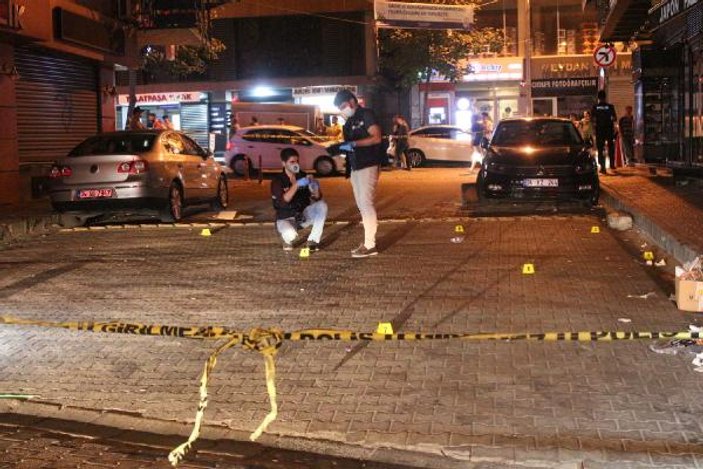 Kağıthane'de 4 kişiyi silahla vuran saldırgan kamerada