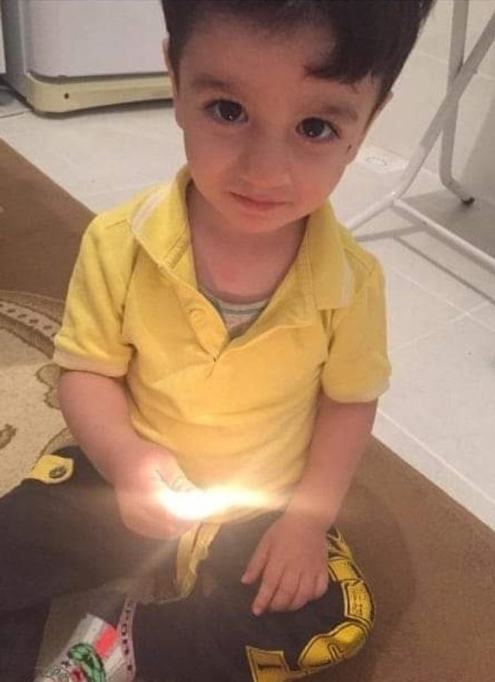 Afşin'de 3 yaşındaki çocuğu maganda kurşunu öldürdü