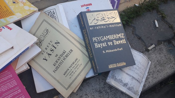 Samsun’da Kur'an ve dini kitaplar çöpe atıldı