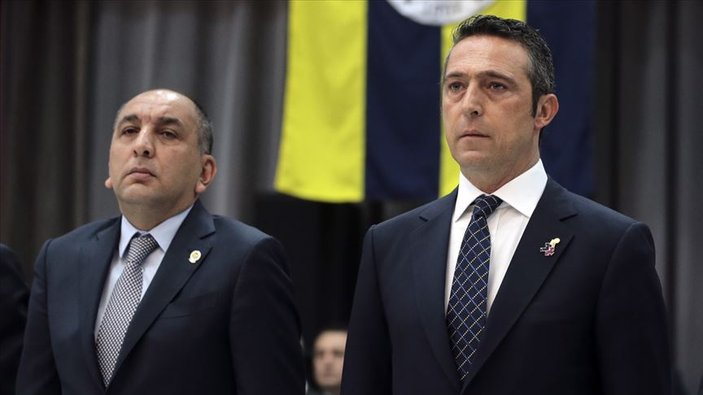Fenerbahçe yönetimi havuzdan çıkmayı düşünüyor