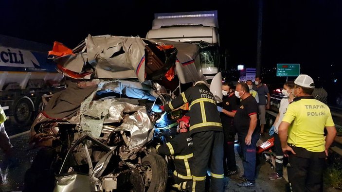 Kocaeli'de kaza: 1 ölü 2 yaralı