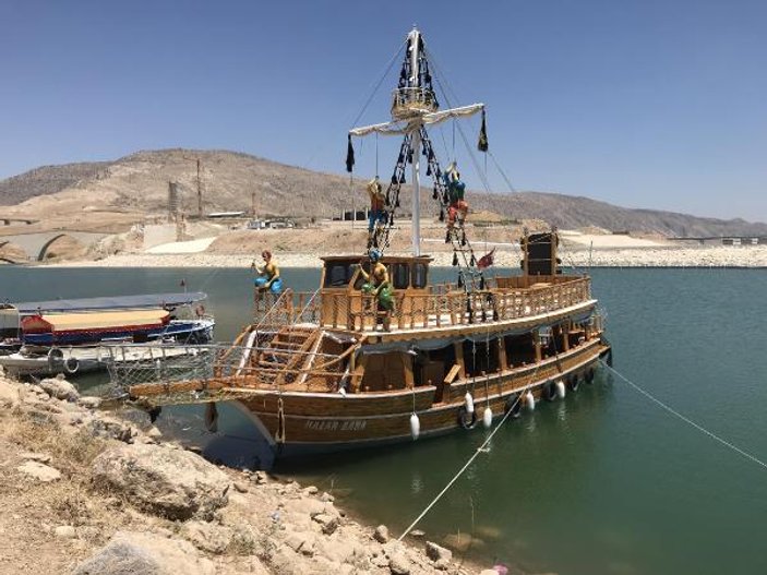 12 bin yıllık Hasankeyf, teknelerle gezilebilecek