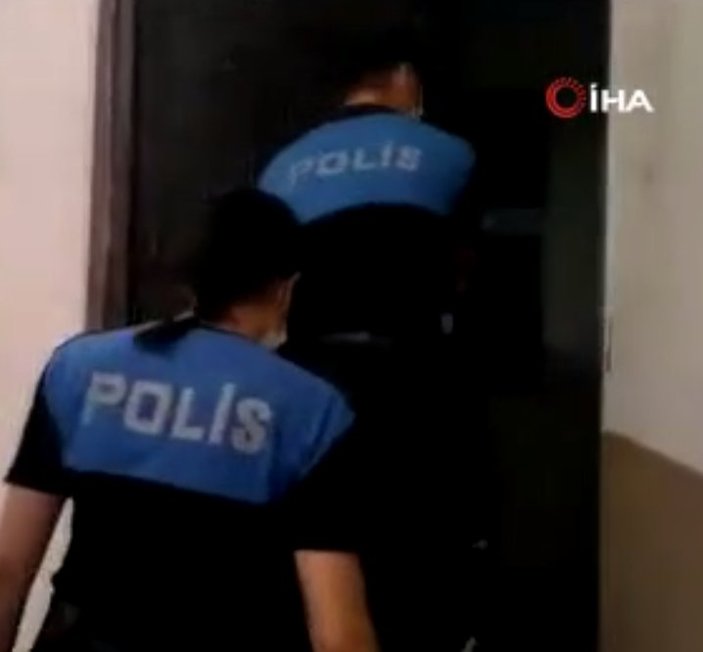 İstanbul polisi kapı kapı dolaşıp, hırsız uyarısı yaptı