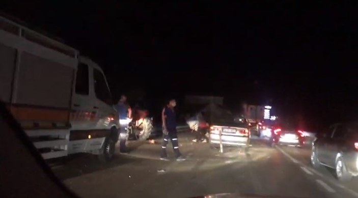 Afyonkarahisar'da kaza: 1 ölü 3 yaralı