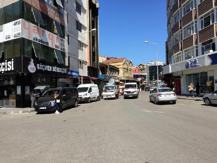 Zonguldak'ta vinçten düşen tabelacı öldü