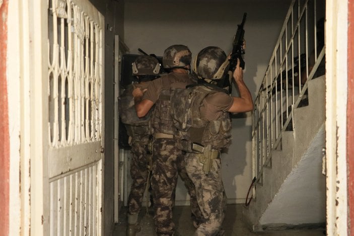 Adana'da PKK operasyonu: 13 kişi gözaltına alındı